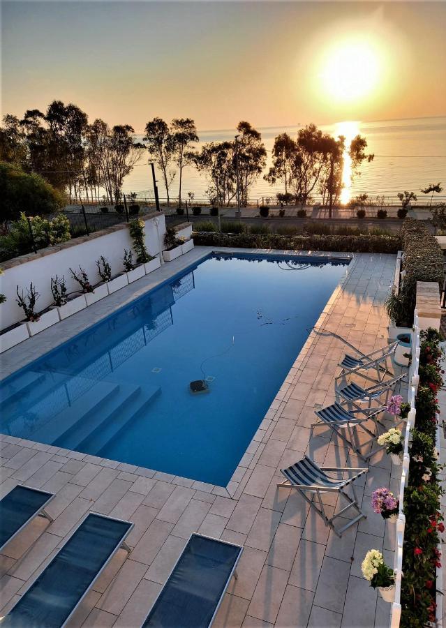Almare B&B Crotone Exterior photo