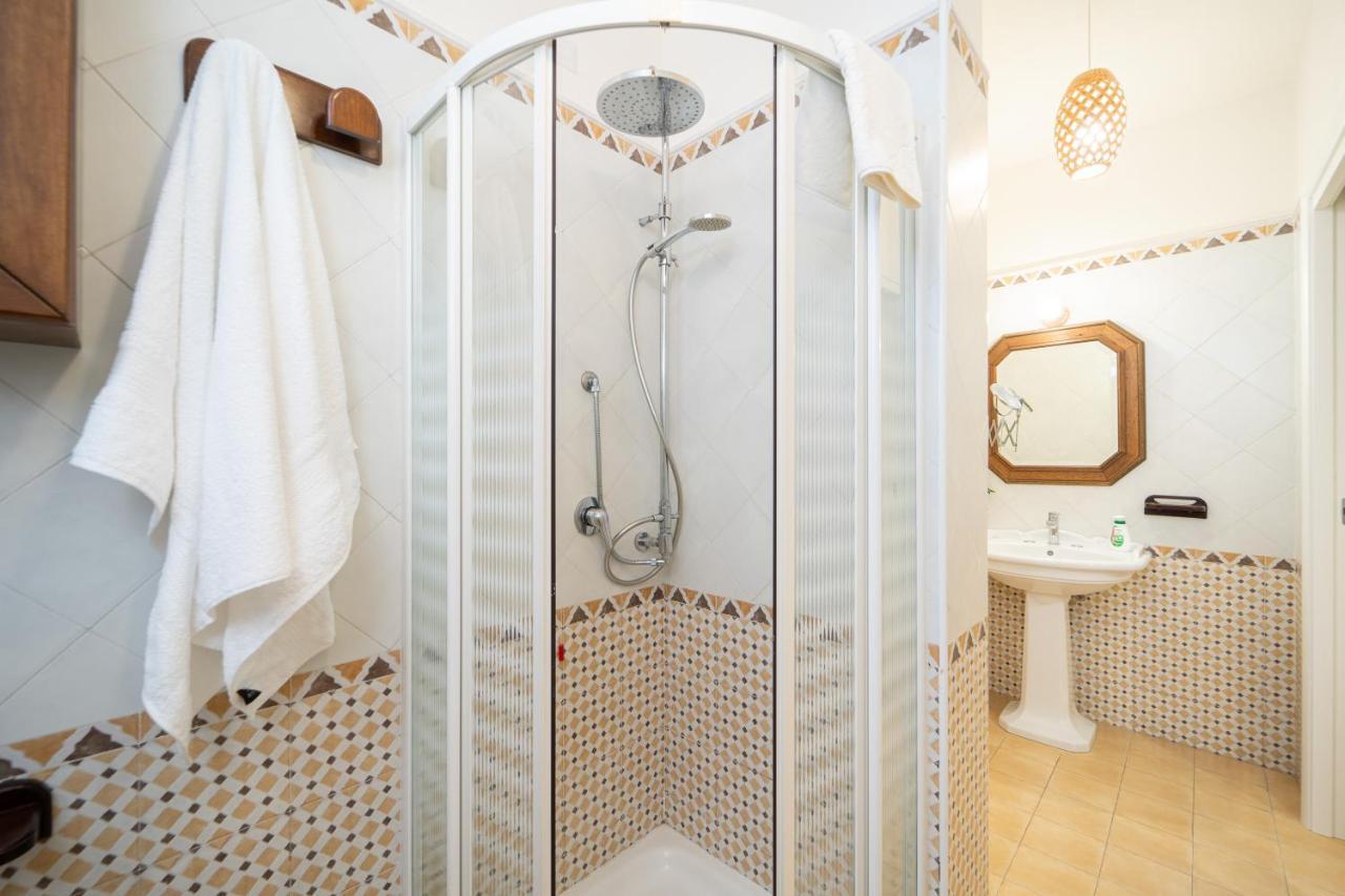 Almare B&B Crotone Exterior photo